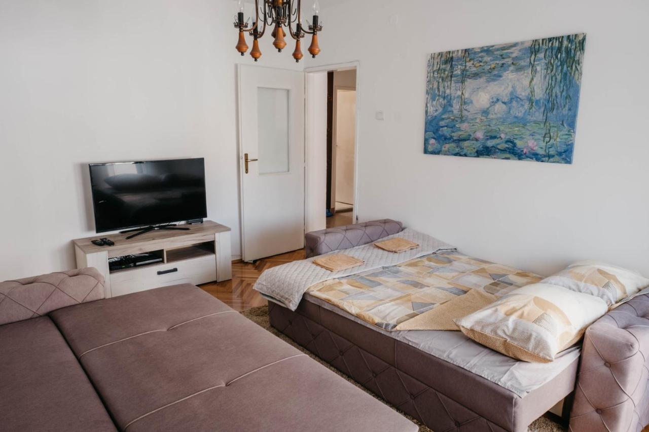 Apartment Bracovic - City Center Бар Екстер'єр фото