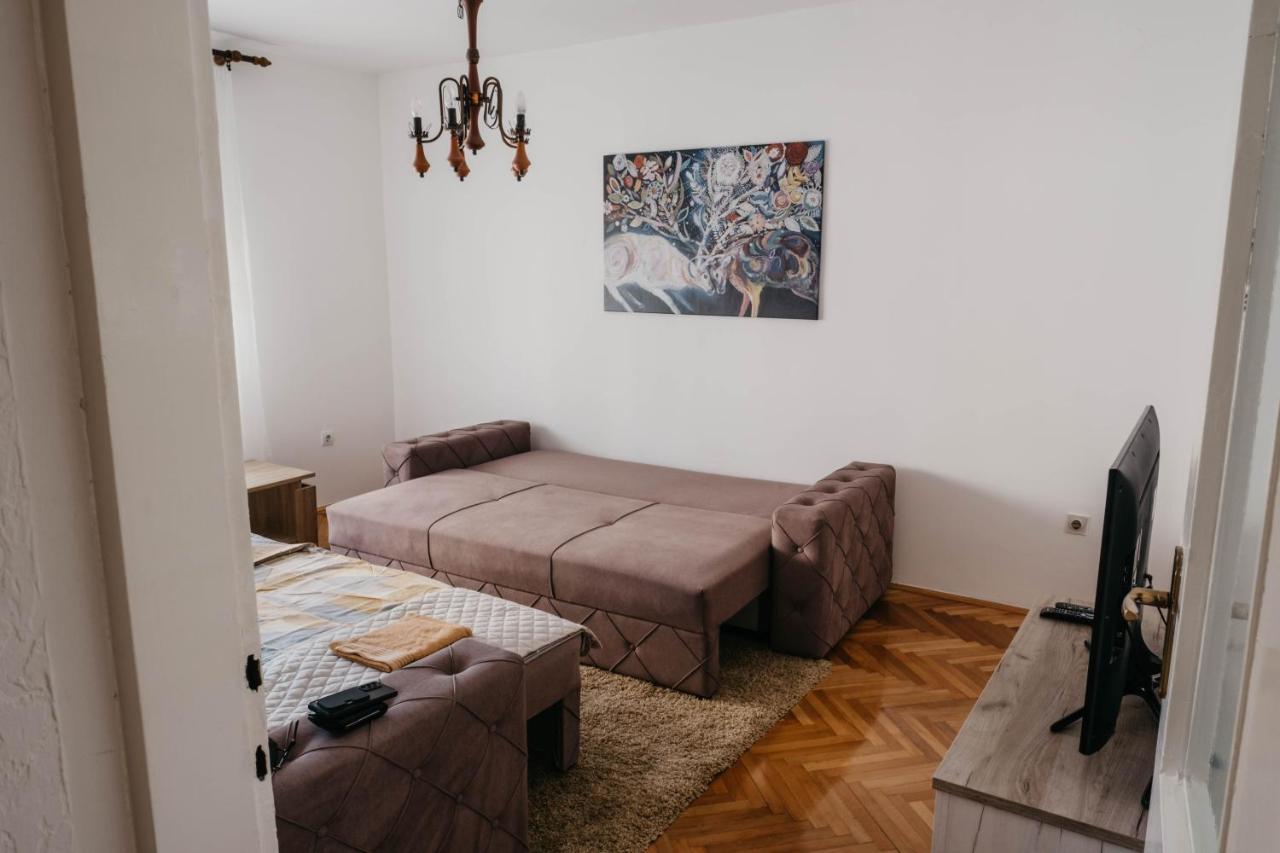 Apartment Bracovic - City Center Бар Екстер'єр фото