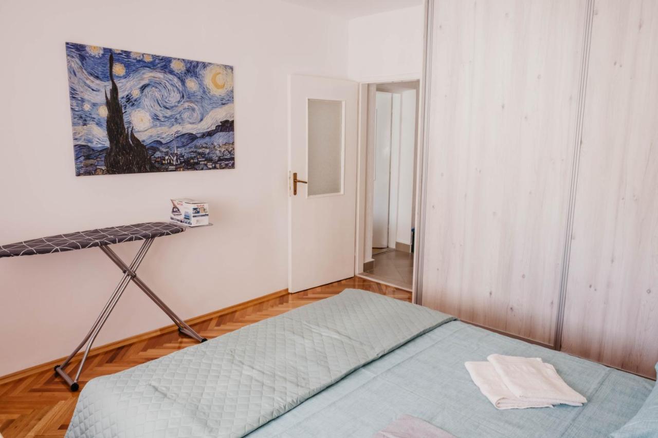 Apartment Bracovic - City Center Бар Екстер'єр фото