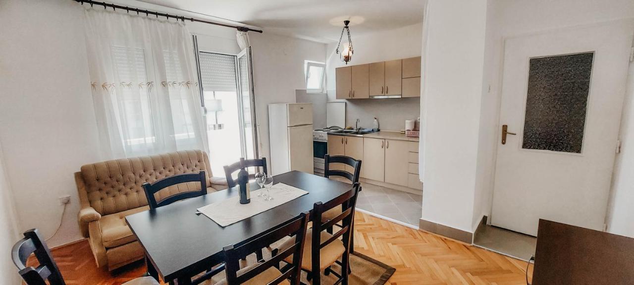 Apartment Bracovic - City Center Бар Екстер'єр фото