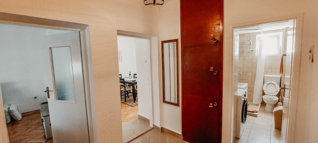 Apartment Bracovic - City Center Бар Екстер'єр фото