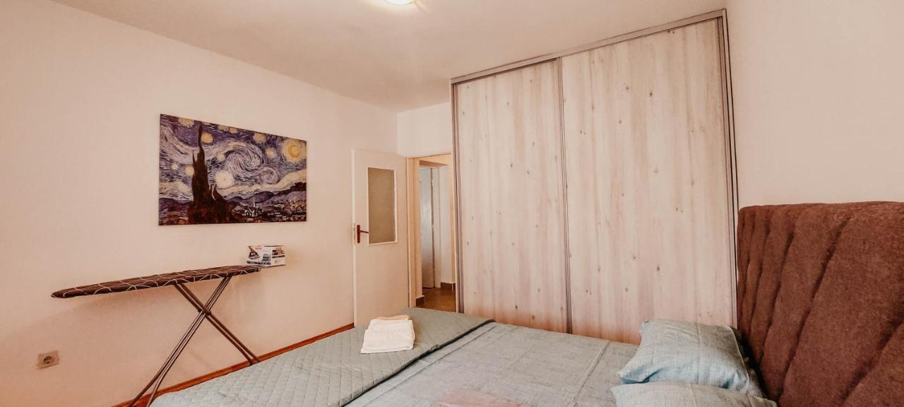 Apartment Bracovic - City Center Бар Екстер'єр фото